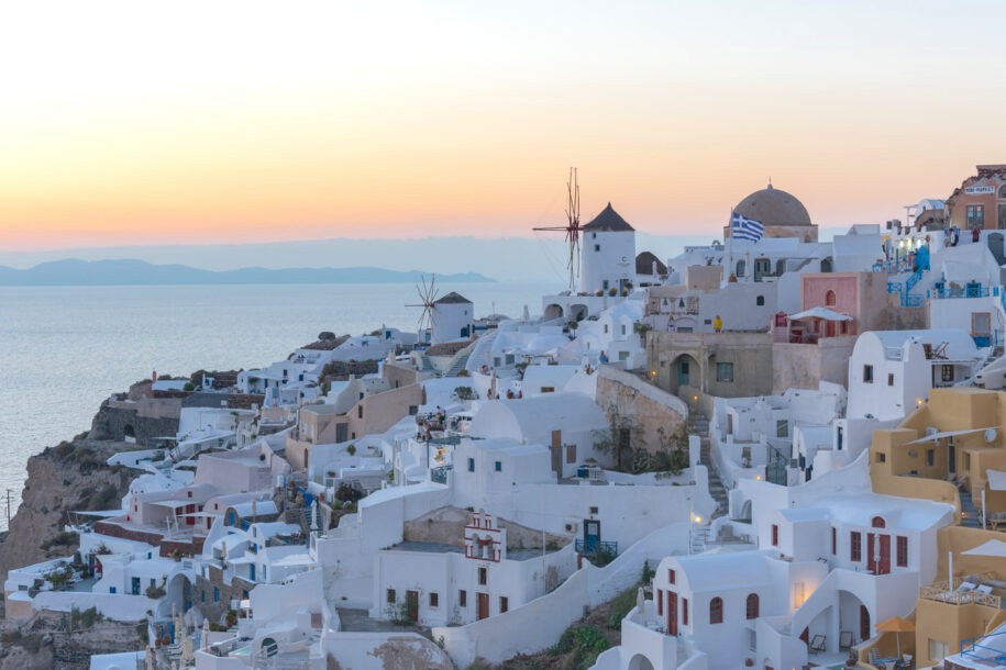 Oia au coucher de soleil